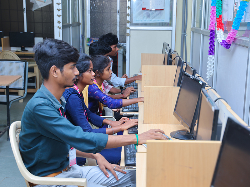 Rajiv Gandhi College of Arts & Science